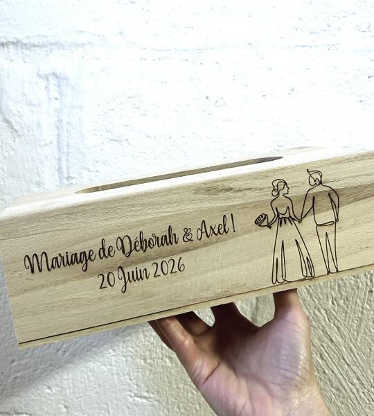 Houten tissuebox met fineline Trouwkoppeltje