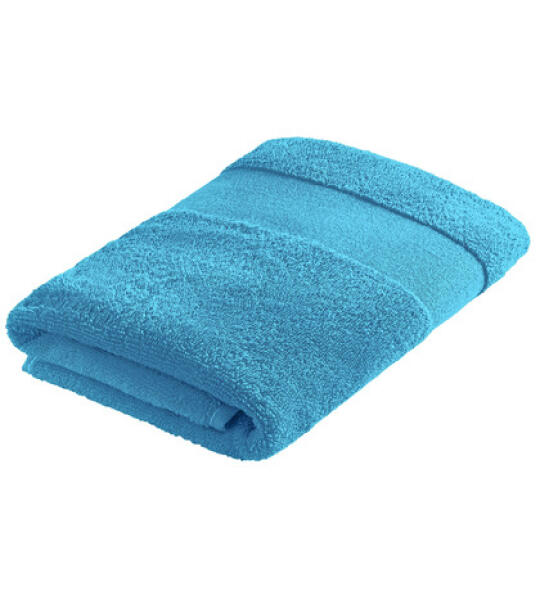 Serviette avec nom dans la bordure