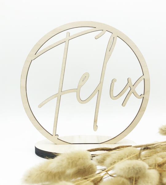 Houten naamcirkel 3 mm – lichtgewicht muurdecoratie