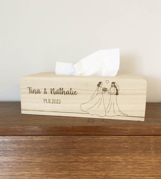 Houten tissuebox – fineline design 2 bruiden