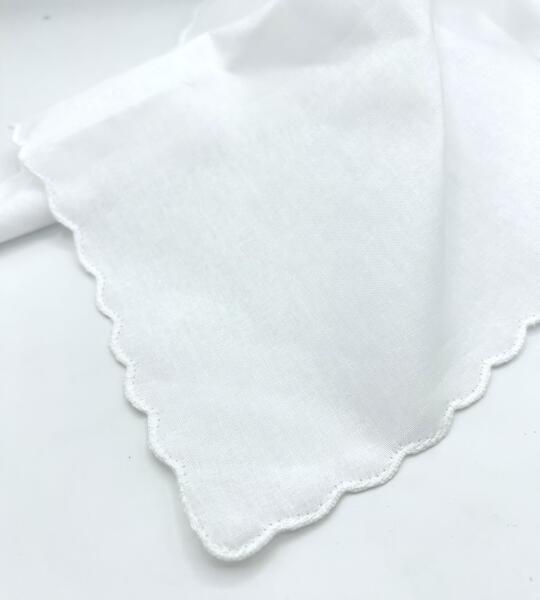 Mouchoir femme bord festonné